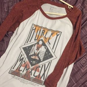 Hurley 3/4 sleeve tshirt